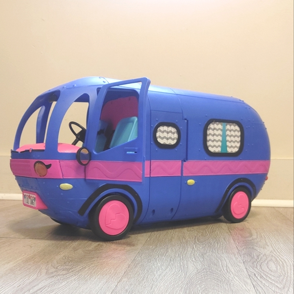 L.O.L Surprise 4 in 1 Glamper Camper Van Fashion LOL OMG Kids Play 2 Of 2 READ